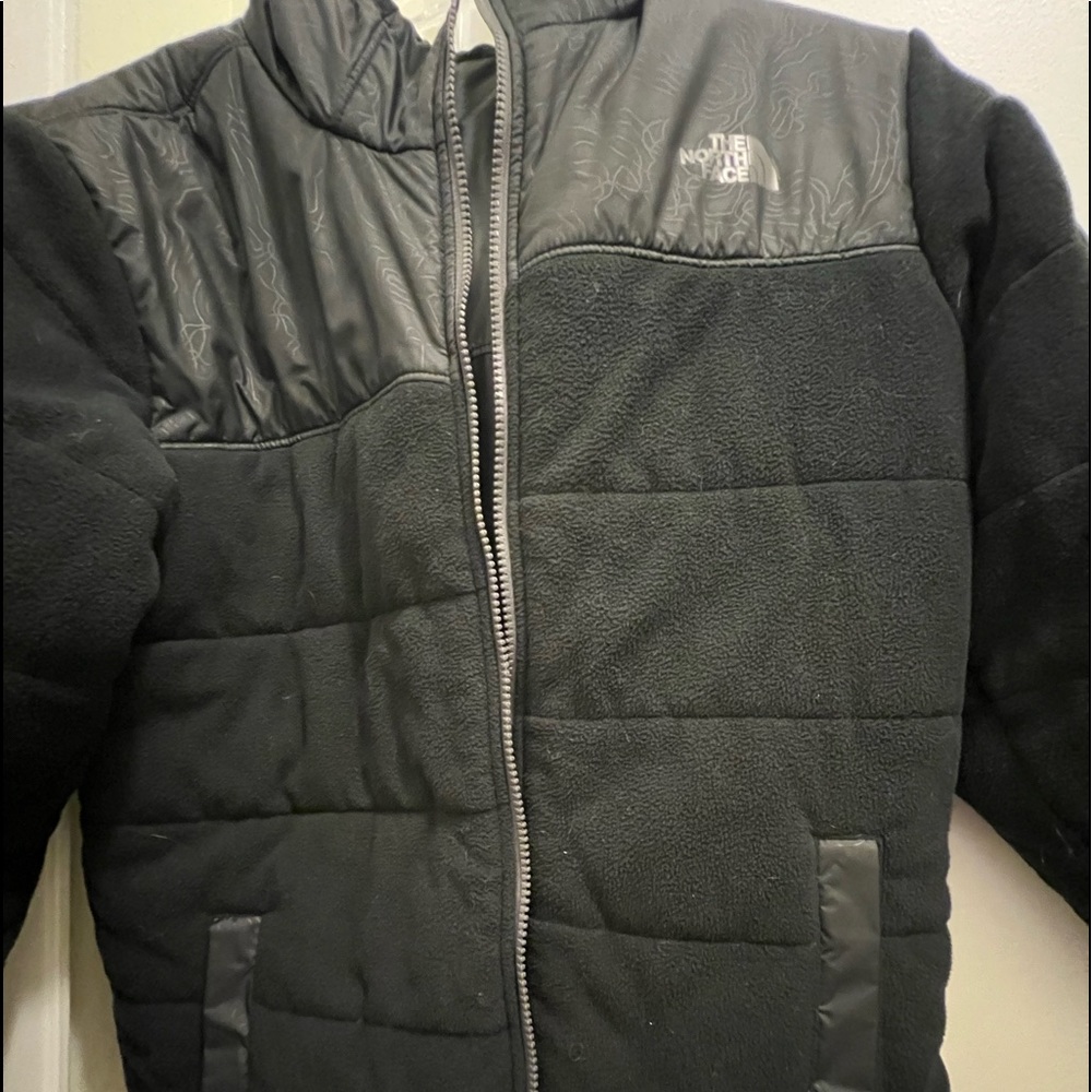 Boys large 14–16 Northface reversible winter coat